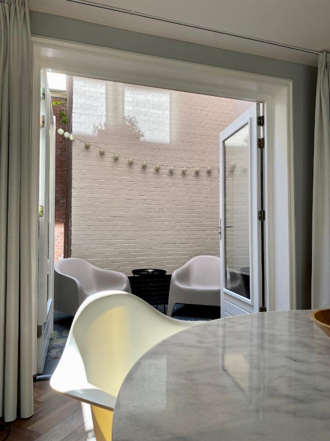 Studio 157, In De Stad Aan De Gracht กัมเปิน ภายนอก รูปภาพ